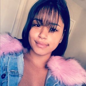 Meet your Posher, Marissa